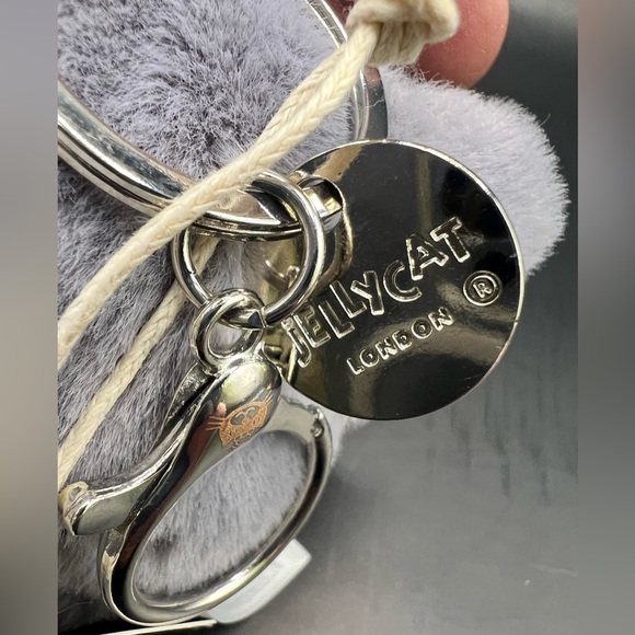 Jellycat - Keychain Amuseables Silver and Gray Plush Cat - Picture 2 of 4